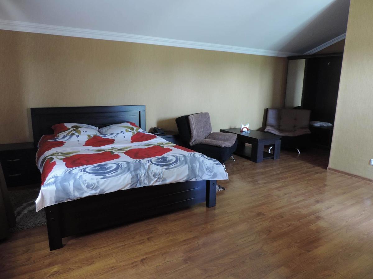 Hotel Emocia Natakhtari Exteriér fotografie