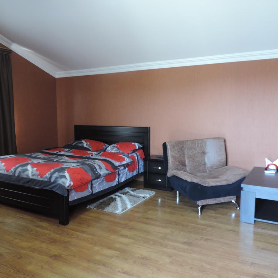 Hotel Emocia Natakhtari Exteriér fotografie