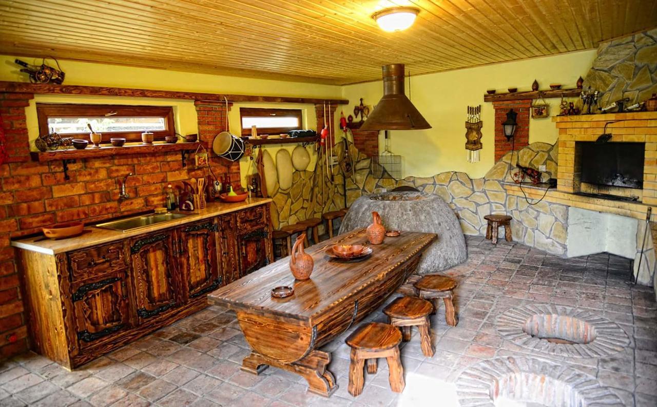 Hotel Emocia Natakhtari Exteriér fotografie